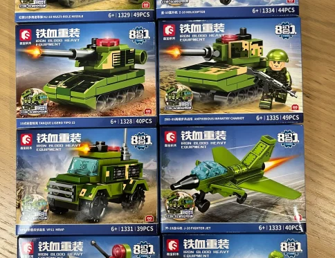 پکیج 8 عددی لگو جنگی