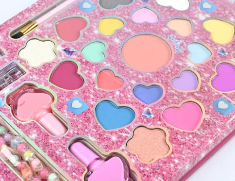 اسباب‌بازی ست آرایشی باربی کودک